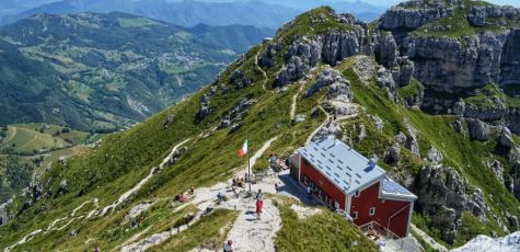 RESEGONE - LA MONTAGNA DEI LECCHESI